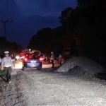 Arus lalu lintas di ruas Jalan Trans Kalimantan KM 11 jalur Kasongan–Kereng Pangi mulai kembali dilalui kendaraan kecil setelah BPJN Kalimantan Tengah melakukan penanganan darurat pada box culvert yang ambruk. Sementara itu, kendaraan besar masih diatur dengan sistem buka-tutup hingga penanganan lanjutan selesai.(SPN)